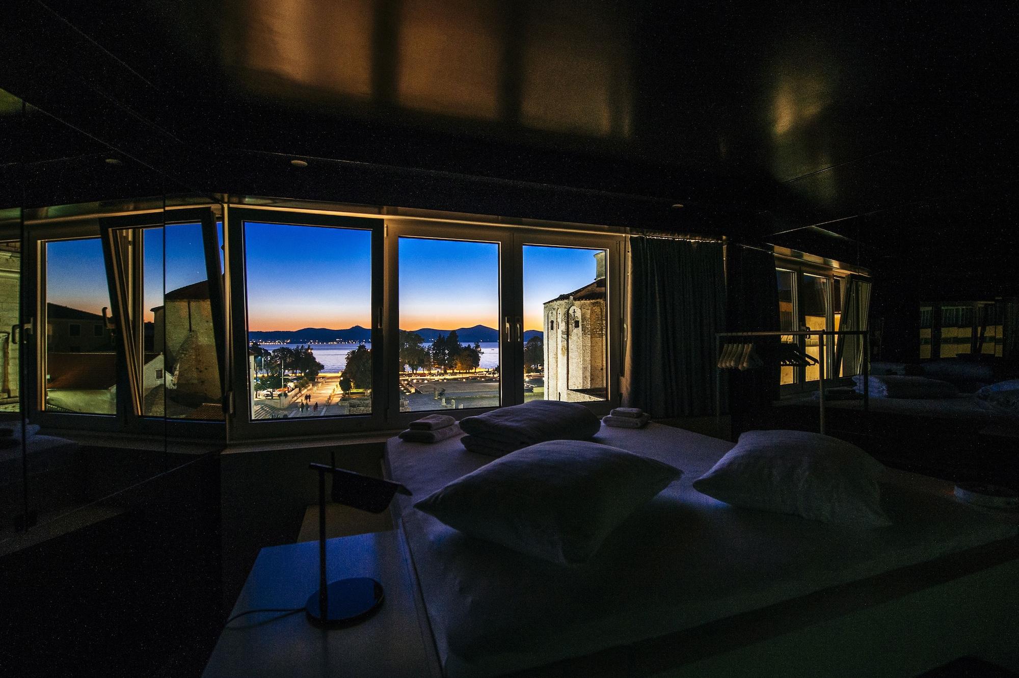 Boutique Hostel Forum Zadar Ngoại thất bức ảnh